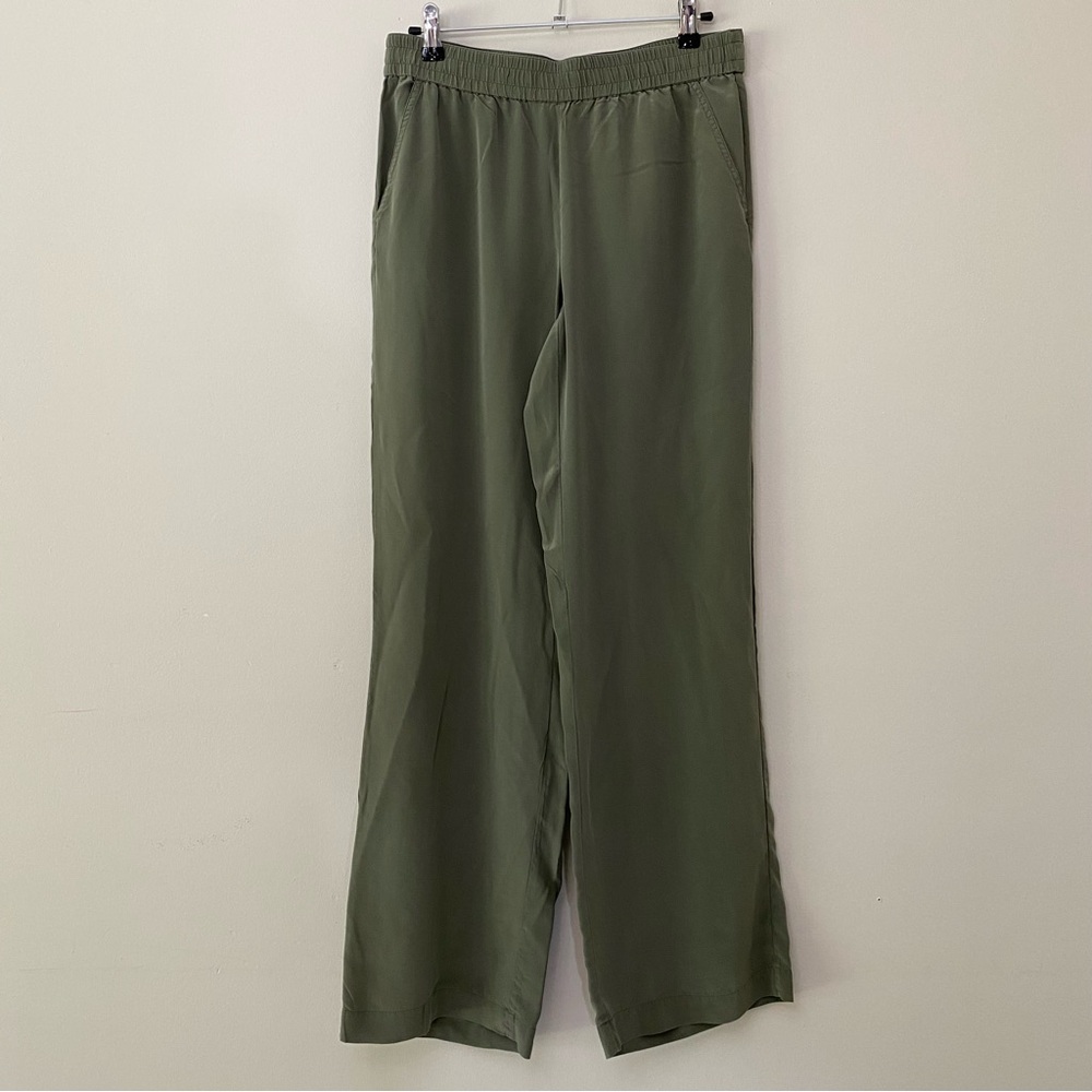 TOMMY BAHAMA 100% SILK PANTS